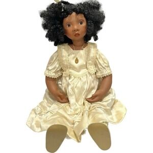 Gay Boassy 1999 Halle #1201 Porcelain African American Tender Toddlers 22"